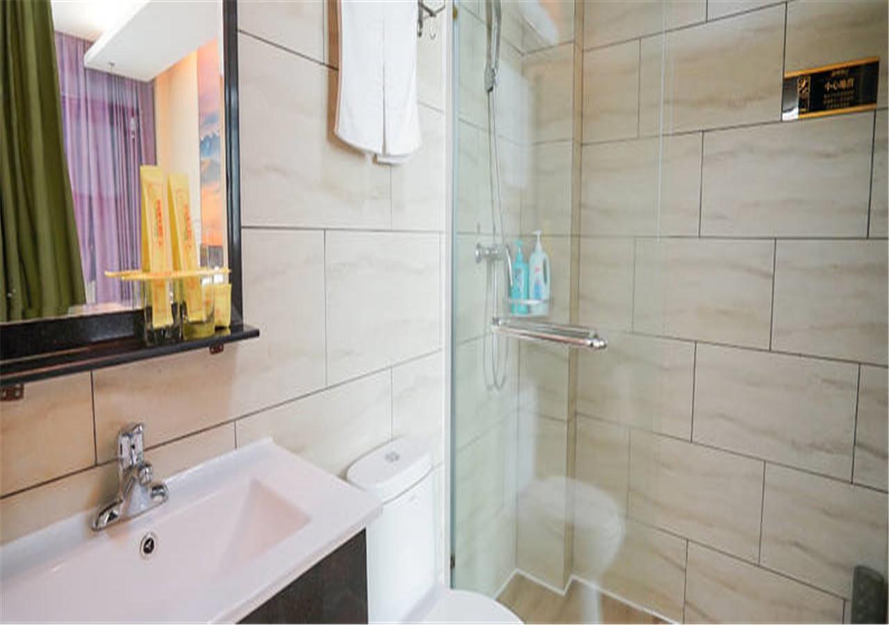 Xiamen Qingnian Yangguang Hotel - Wenzaodian Luaran gambar